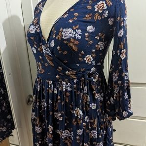 Large American Eagle wrap dress